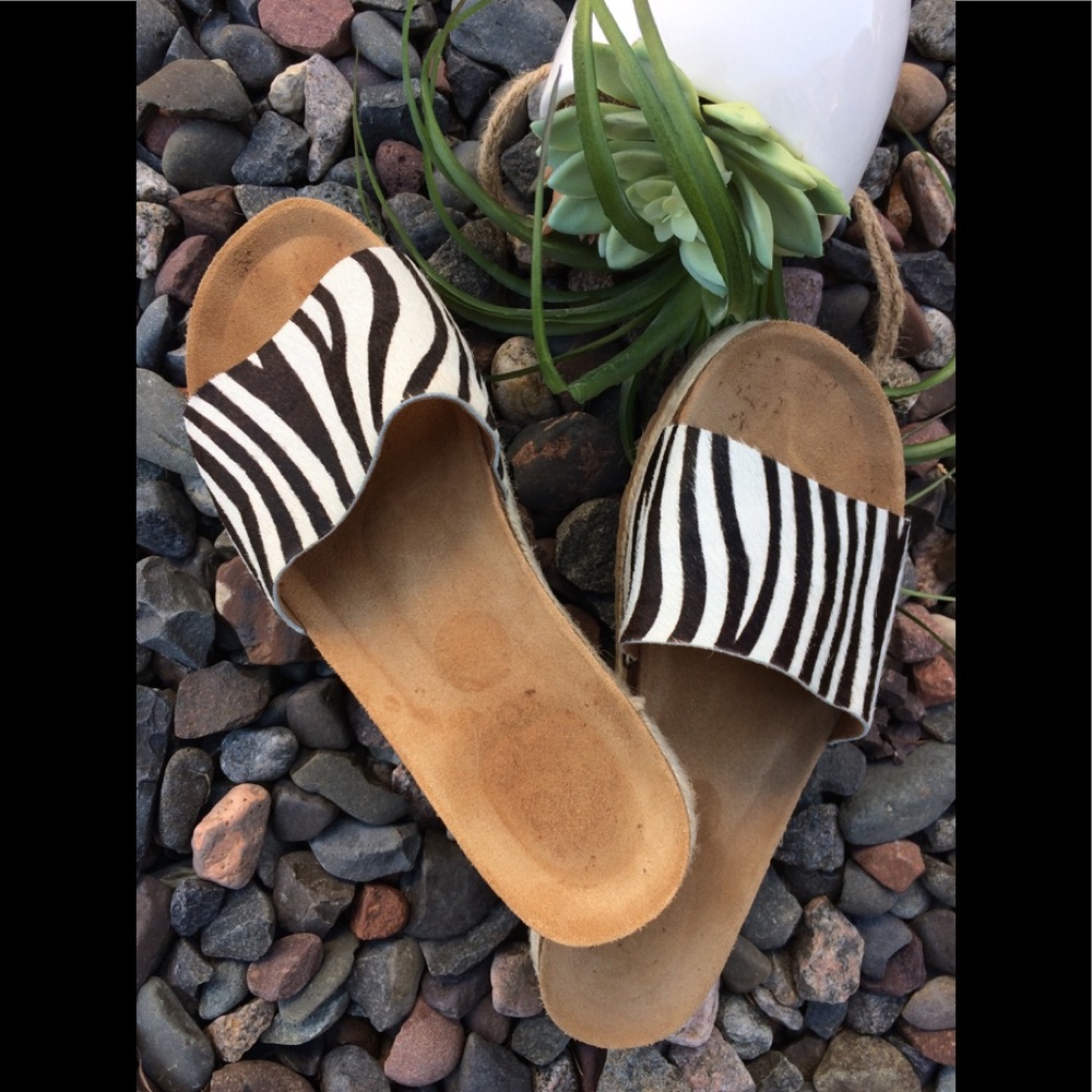 ☀️🌈🍀Yoking zebra pattern sandal